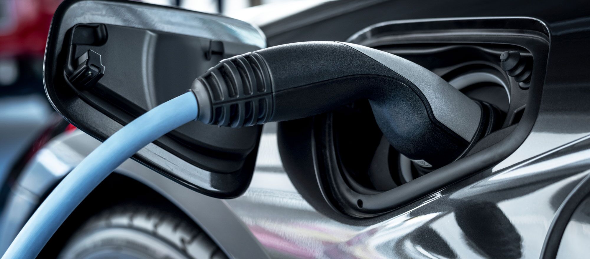 Ladestecker für Hybrid-Fahrzeuge
